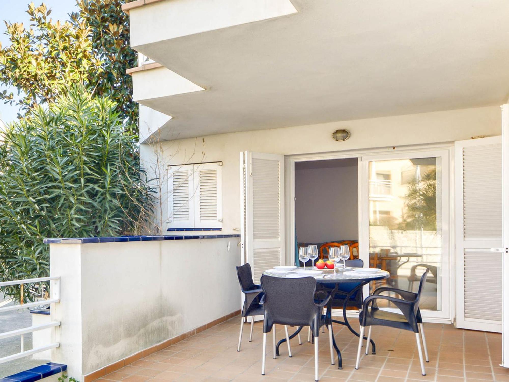 Apartment Platja De Roses-7 By Interhome Exterior photo